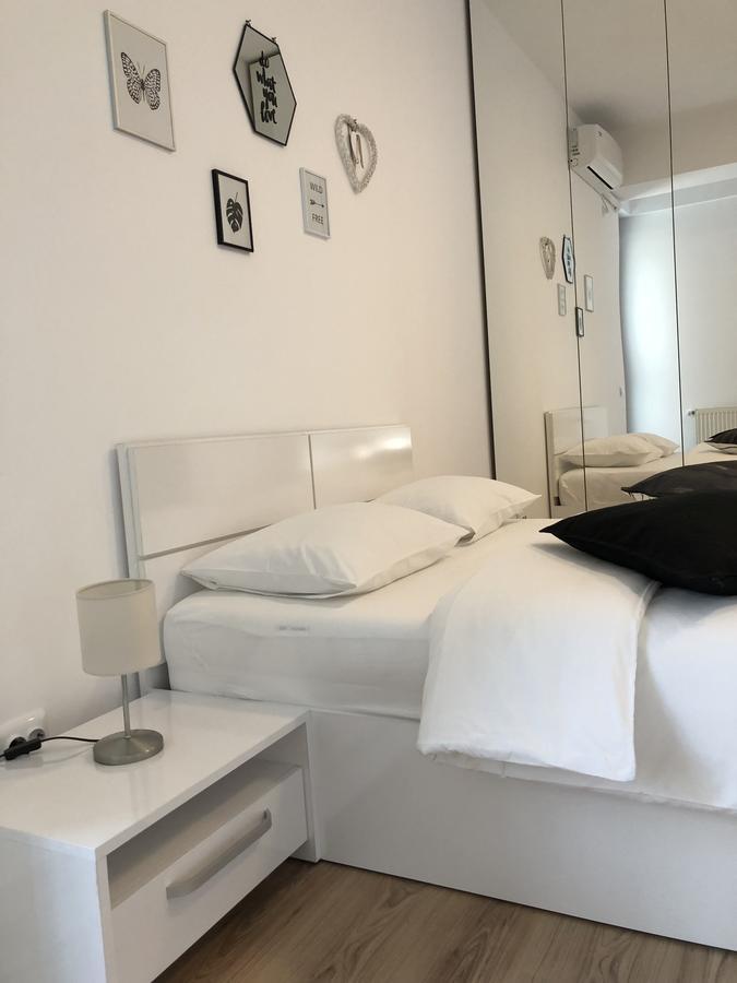 Studio Confort 3 Bucarest Esterno foto